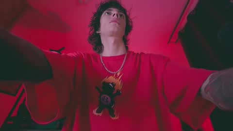 Snapshot of olliver___y chatting on 02/15/26, 12:40 online show from 02/15/26, 12:40