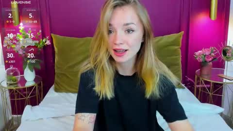 Amely online show from 10/06/25, 04:43