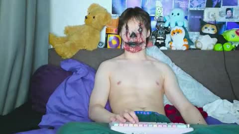 Tony online show from 10/31/25, 08:32