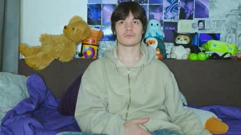 Tony online show from 11/06/25, 08:21