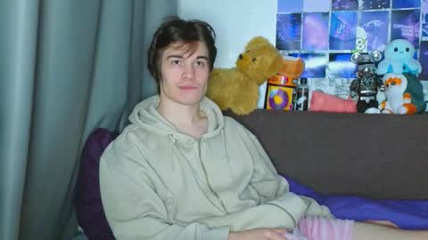 Tony online show from 11/09/25, 04:33