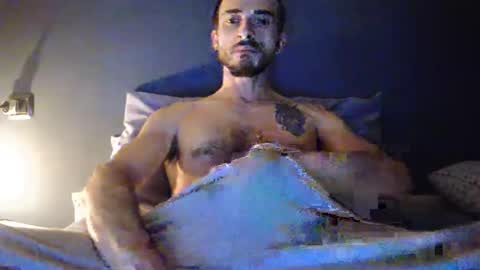 Snapshot of oloph89 chatting on 10/19/25, 09:26 Jackowl online show from 10/19/25, 09:26