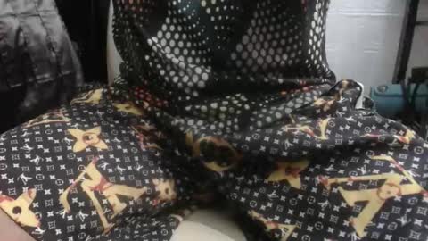 OlySantos online show from 04/20/26, 10:07