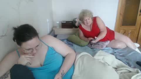 OlyaAndNetty online show from 02/20/25, 01:08