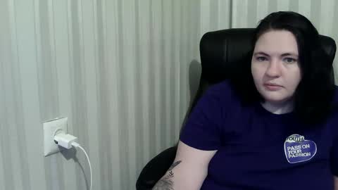 OlyaAndNetty online show from 10/29/25, 07:48