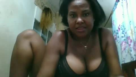 olyvienne90 online show from 11/27/25, 01:02