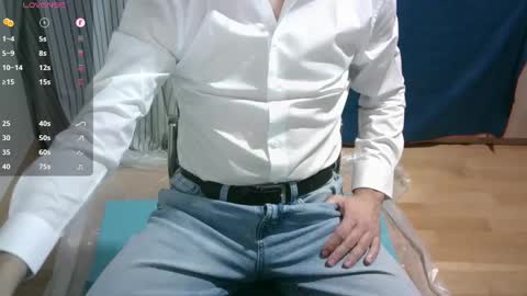 Snapshot of omar87ram chatting on 02/23/25, 04:46 Omar online show from 02/23/25, 04:46