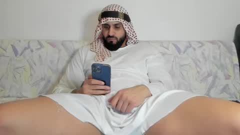 Omar online show from 01/10/25, 10:36