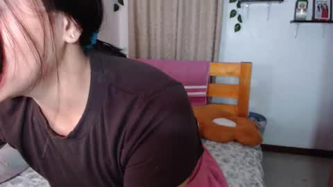 Angel online show from 09/12/25, 12:00