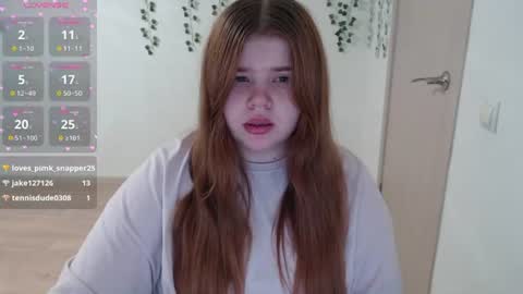 Snapshot of omellyoo chatting on 07/06/26, 07:49 MellY online show from 07/06/26, 07:49