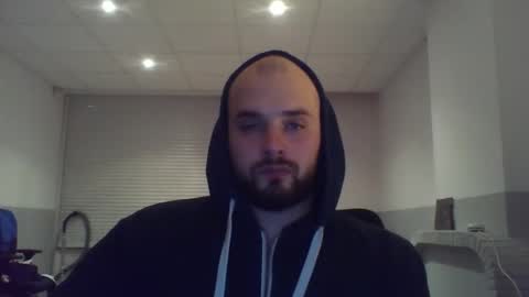 Snapshot of omgwhereim chatting on 12/03/24, 06:17 omgwhereim online show from 12/03/24, 06:17