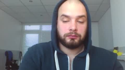 Snapshot of omgwhereim chatting on 01/07/25, 12:41 omgwhereim online show from 01/07/25, 12:41