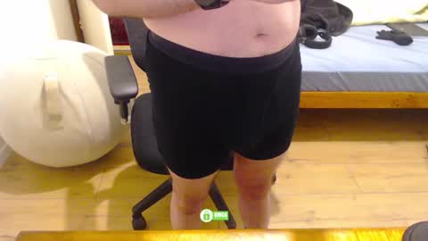 lucky guy online show from 12/20/25, 03:08