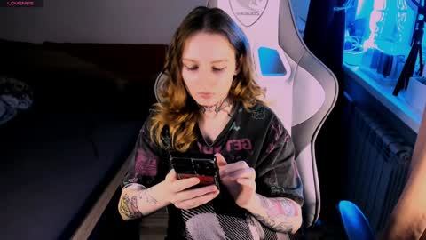 on_yxxx online show from 12/13/24, 03:54