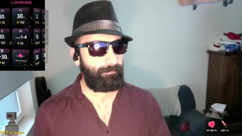 Snapshot of ona_nisme chatting on 01/01/25, 02:20 ona nisme online show from 01/01/25, 02:20