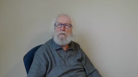 Somewhere over the rainbow online show from 02/19/25, 08:22