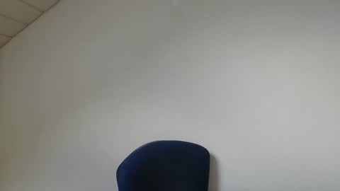 Somewhere over the rainbow online show from 09/10/25, 01:55