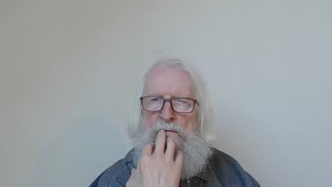 Somewhere over the rainbow online show from 11/29/25, 09:23