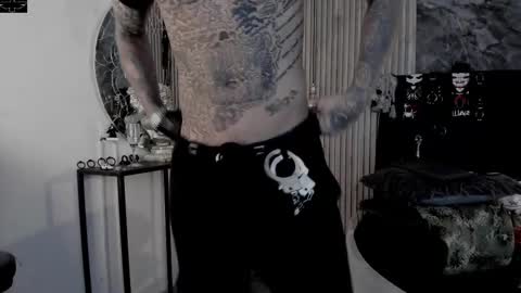     ... online show from 10/30/25, 08:09