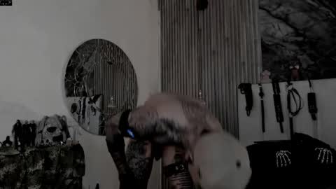     ... online show from 04/14/26, 10:54