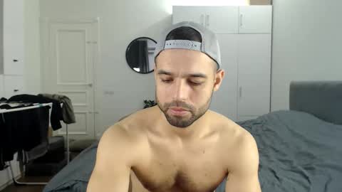 Snapshot of onebestlover chatting on 11/07/25, 08:58 onebestlover online show from 11/07/25, 08:58