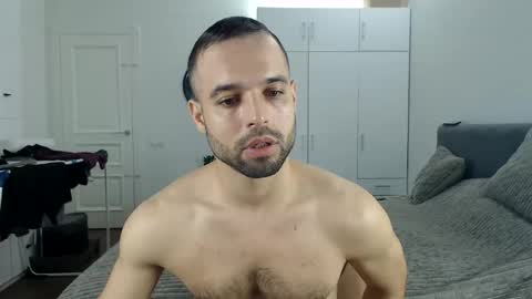 Snapshot of onebestlover chatting on 11/13/25, 08:57 onebestlover online show from 11/13/25, 08:57