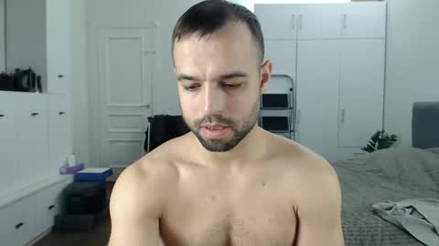 onebestlover online show from 04/23/26, 08:24