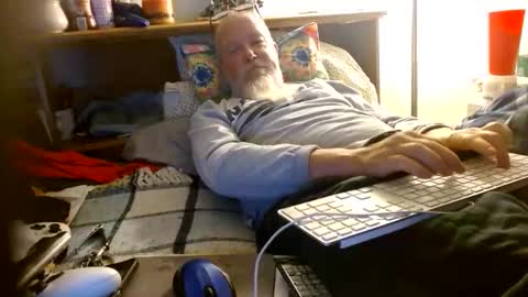 Snapshot of onemattu chatting on 03/16/26, 02:39 Mattu online show from 03/16/26, 02:39