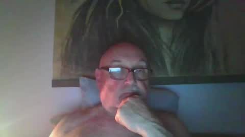Snapshot of onemoretimebis chatting on 05/21/26, 06:31 Onemoretimebis online show from 05/21/26, 06:31