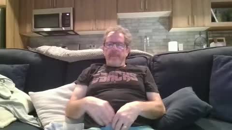 Snapshot of oneoften1000 chatting on 01/19/25, 06:00 couple mature milf bigboobs curvy mommydaddy online show from 01/19/25, 06:00