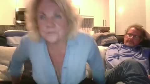 Snapshot of oneoften1000 chatting on 02/11/25, 02:14 couple mature milf bigboobs curvy mommydaddy online show from 02/11/25, 02:14