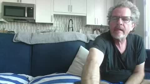 Snapshot of oneoften1000 chatting on 03/16/26, 11:31 couple mature milf bigboobs curvy mommydaddy online show from 03/16/26, 11:31