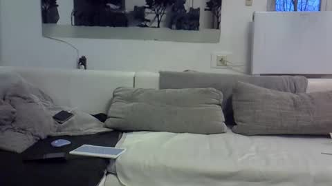 .....mICha..... online show from 11/02/25, 03:36