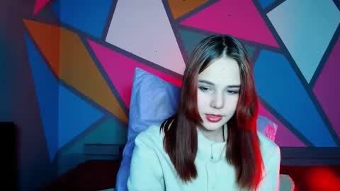 onessandra online show from 12/03/25, 02:41