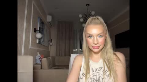 onesweet_baby online show from 02/09/25, 04:07