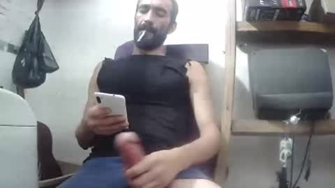 Giorgeo  Armani online show from 01/22/25, 02:48