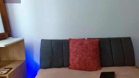 onlily online show from 02/24/26, 07:56