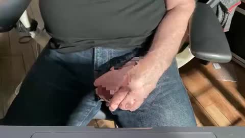 onlocationnyc online show from 03/13/26, 10:49