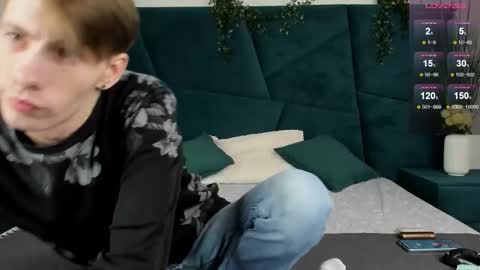 Erick  online show from 11/21/25, 07:40