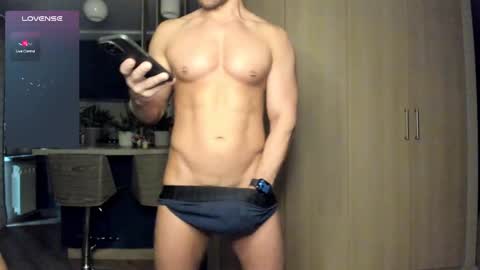 Alex S online show from 12/03/25, 09:07