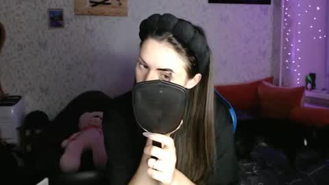 Amalia online show from 04/13/26, 05:29