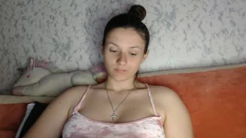 Amalia online show from 04/22/26, 06:09