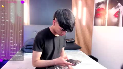 Josh -  Schedule 1400 - 2200 online show from 10/31/25, 01:28