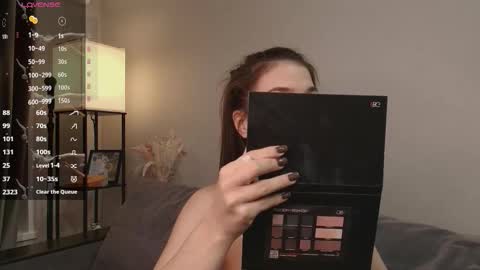 Kira online show from 09/26/25, 02:43