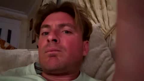 onlyloveyoutwice2016 online show from 04/19/26, 10:23