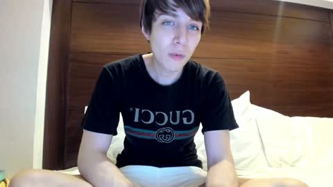 Snapshot of onlysergio chatting on 12/20/24, 01:25 Sergio online show from 12/20/24, 01:25