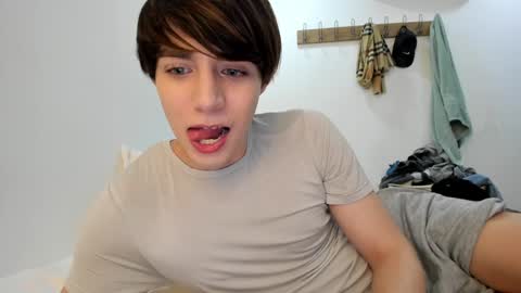 Snapshot of onlysergio chatting on 02/07/25, 02:29 Sergio online show from 02/07/25, 02:29