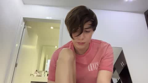 Snapshot of onlysergio chatting on 10/27/25, 06:28 Sergio online show from 10/27/25, 06:28