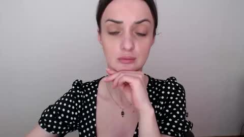 Snapshot of onlyvika chatting on 05/17/26, 02:35 onlyvika online show from 05/17/26, 02:35