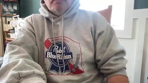 Snapshot of onthedlhere chatting on 12/22/24, 03:33 onthedlhere online show from 12/22/24, 03:33